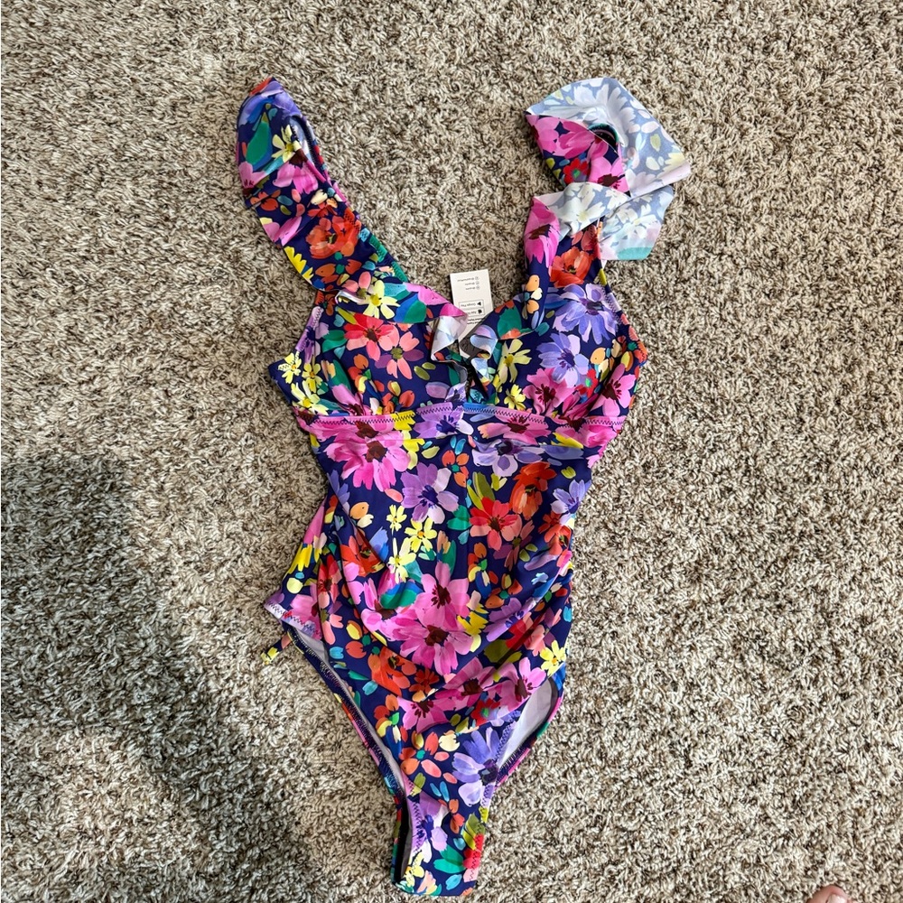 Nwt cupshe suit